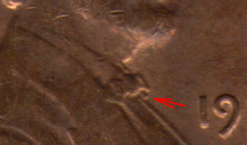 1978-Lincoln-Memorial-Cent-Extra-Piece-Of-Bow-Tie?