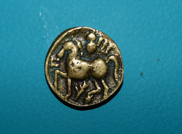 Ancient-Coin-Or-Fantasy-Coin?-Help-Please-: