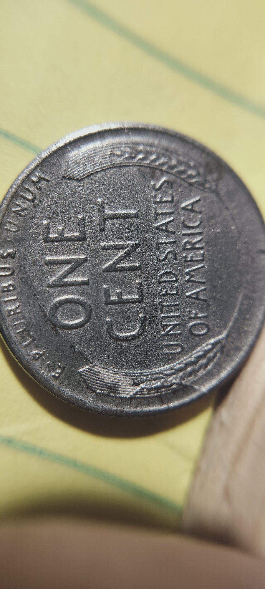 1943-Lincoln-Steel-Penny.-Dye-Crack-Or-Split-Dye?-Lamination-Issue-Also?-What-Y'all-Think?