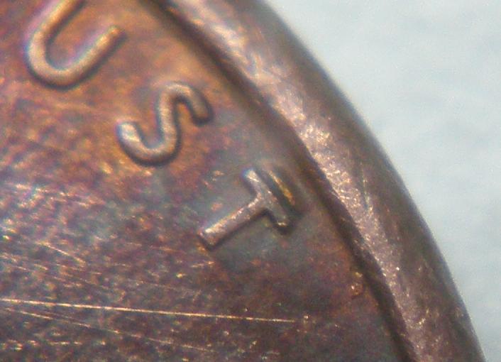 1997-Lincoln-Memorial-Cent---Extra-Metal-Above-T-In-Trust