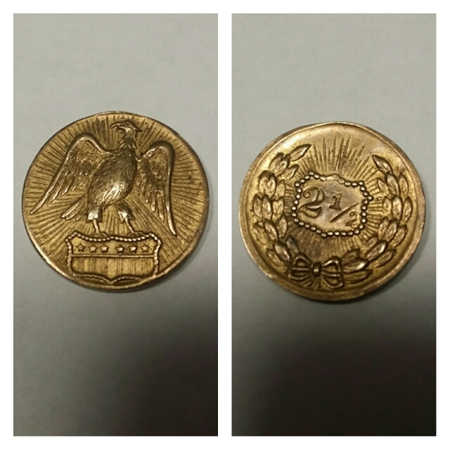 Need-Help-Identifying-This-2-1/2-Token/Coin--Any-Assistance-Is-Appreciated.