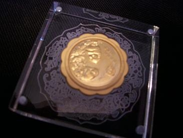 Chinese-Panda?-|-Wide-Sky-Moon-Cake-Medallion