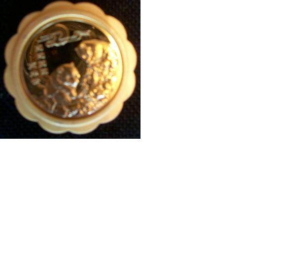 Chinese-Panda?-|-Wide-Sky-Moon-Cake-Medallion