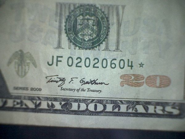 2009-$20-Bill-With-Weird?-Serial-Number