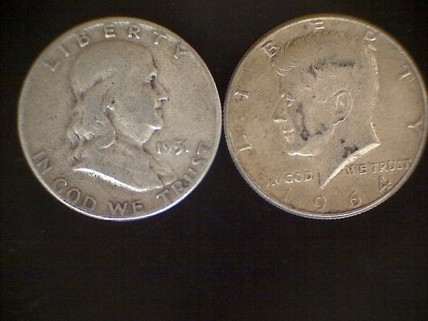 Bank-Teller's-Tray-Scores-Again!