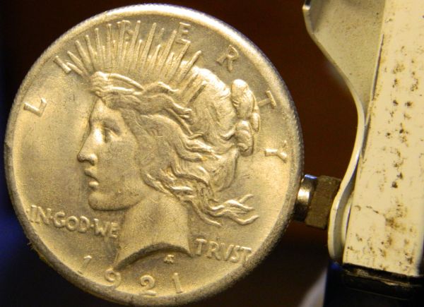 Which-Is-The-Real-1921-Peace-Dollar?