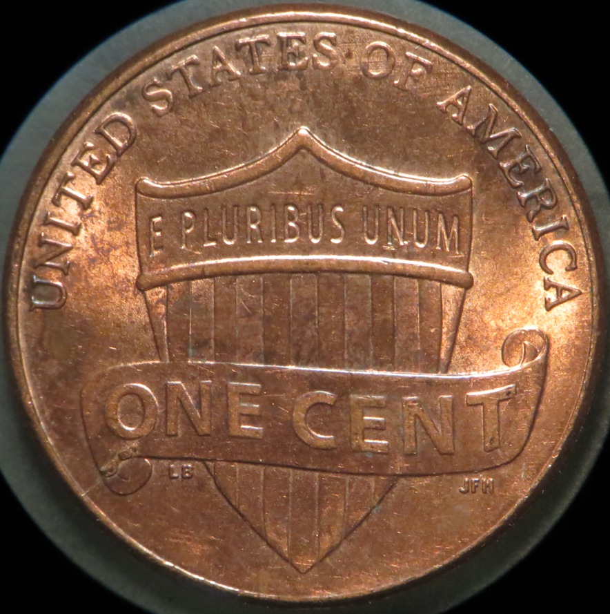 2014-P-Shield-Cent-Rvs-Die-Crack