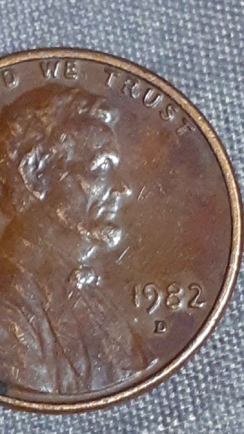 1982--D-LMC-Small-Date-Copper-Brass-Variety-Weighs-3.07-Grams