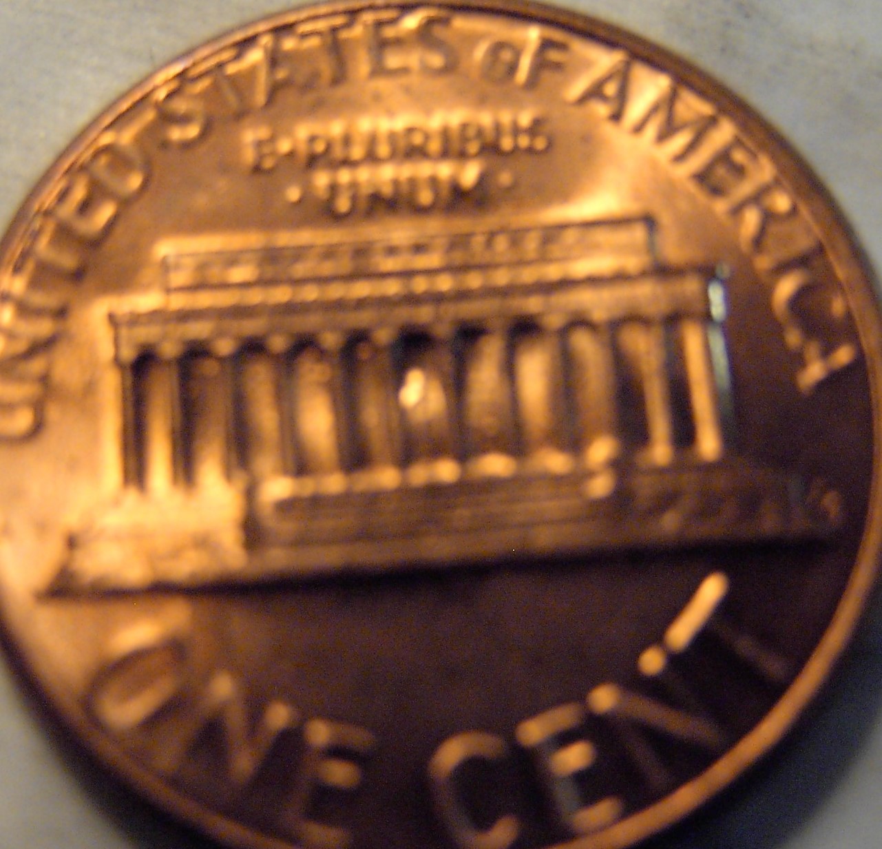 Looks-Like-Lincoln-Penny-Coin-Error-?