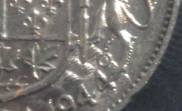 Anyone-Have-Any-Idea-If-This-Is-Normal-On-A-1944-50cent?