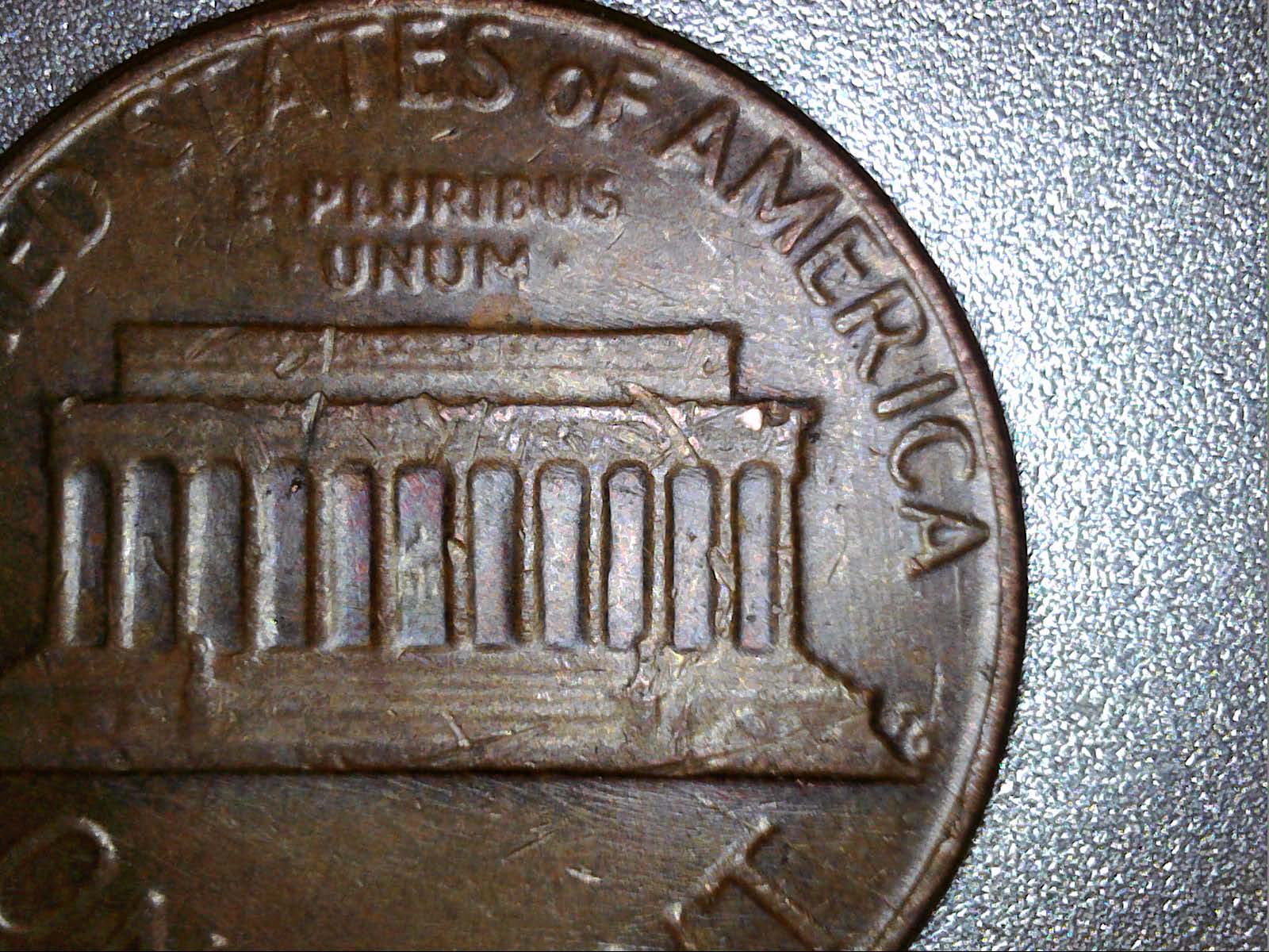 1982-LMC-Large-Date-Copper----New-Variety?-Or-A-Cool-Die-Clash?
