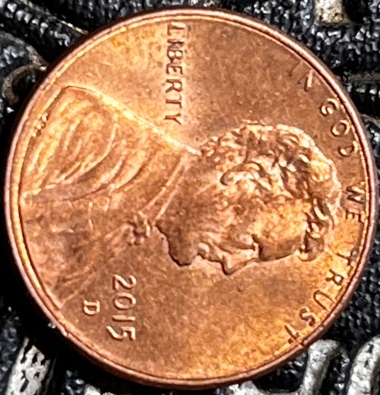 2015-P-Lincoln-Cent-With-A-Line-Behind-United--?