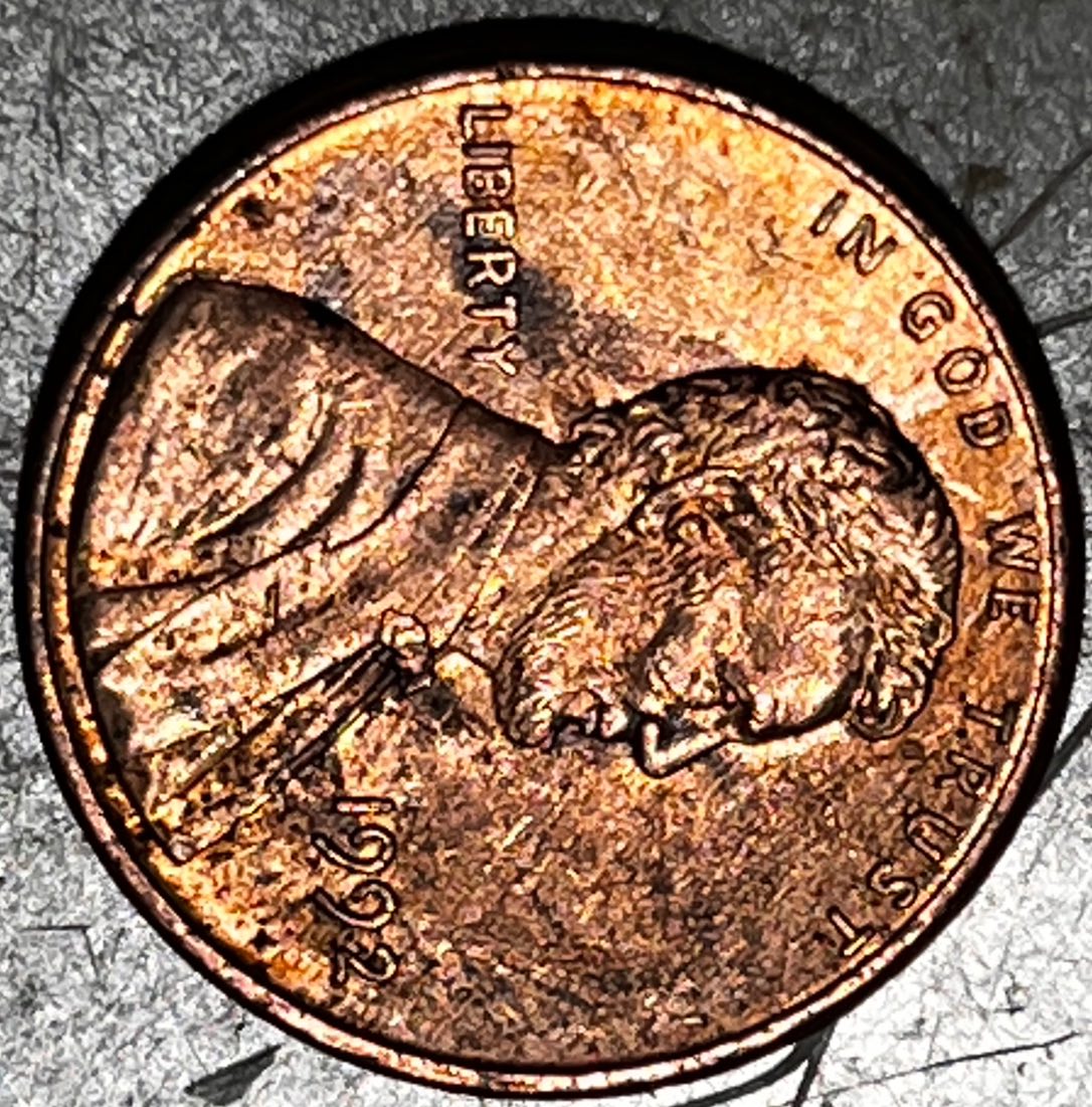 1992-Lincoln-Cent-,-This-Had-Me-As-Touching-Now-I'm-Not-So-Sure-.-What-Do-The-Experts-Say