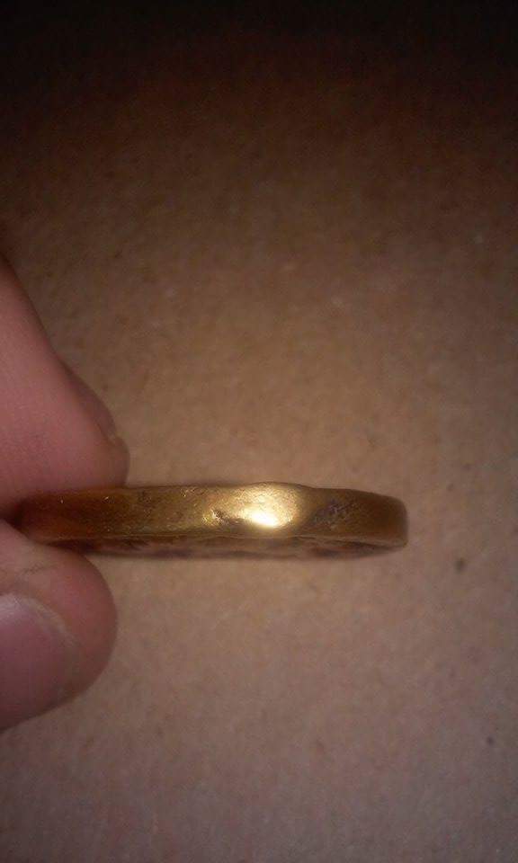 Coin-Need-Help-Identify-Noone-Has-Yet-To-Figure-It-Out
