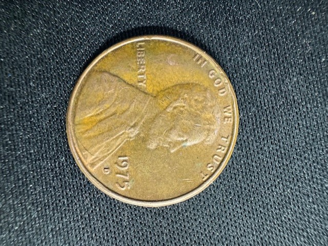 1975-Penny.-Is-This-Off-Center-Or-Struck-Twice?-Is-This-A-Good-Find?