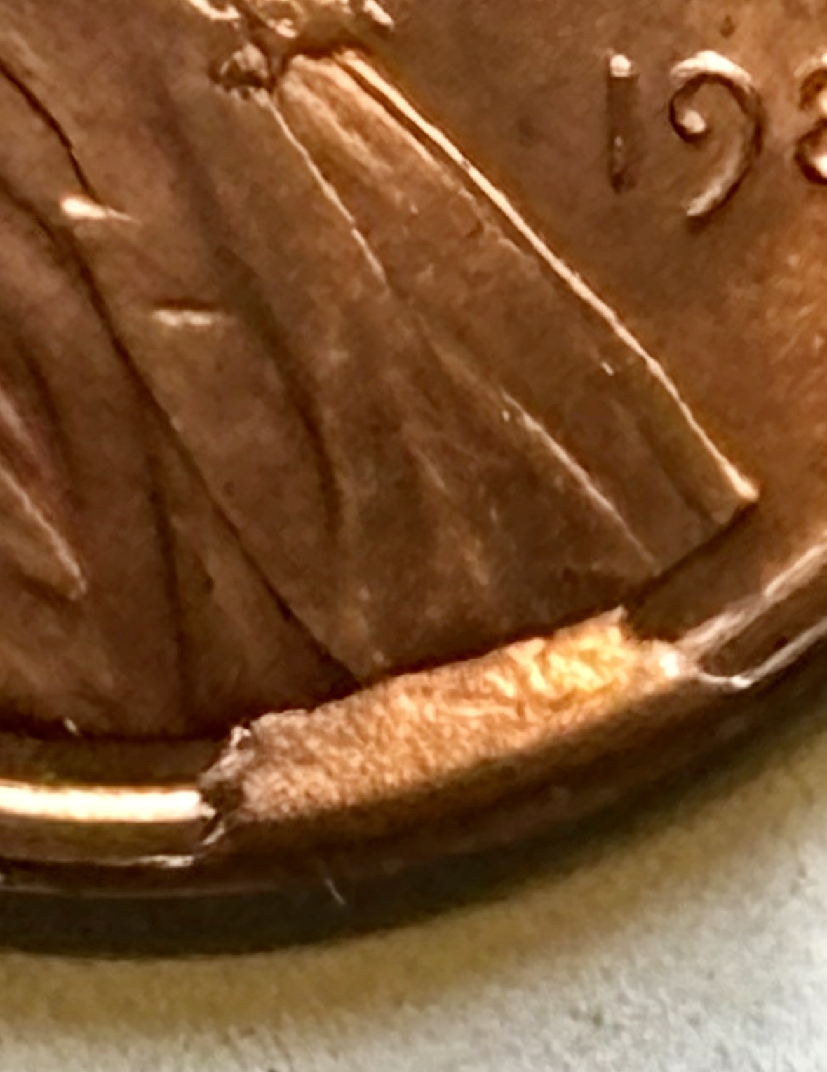 1988-Cent-With-Cud-And-Die-Crack