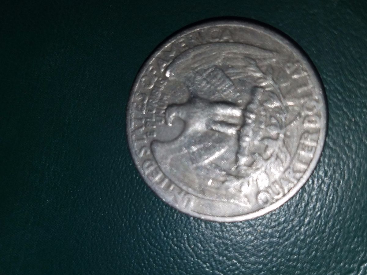 1965-Quarter-Looks-Really-Strange-Wanted-To-Know-If-Anyone-Could-Tell-Me-An
