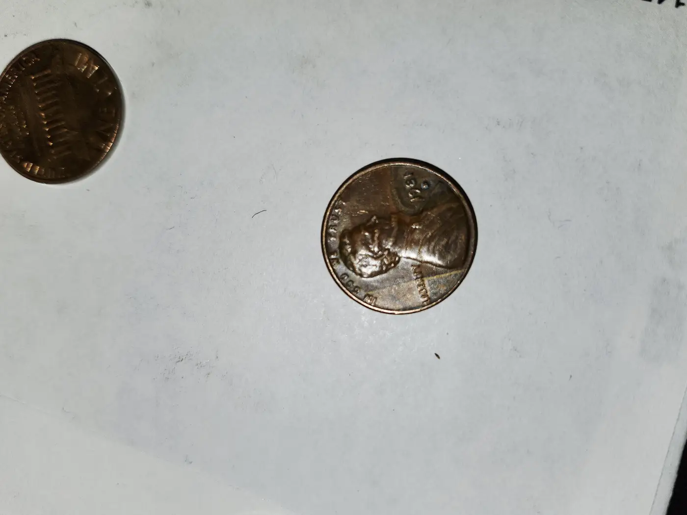 Unique-Discoloration-Of-My-1981-D-Penny