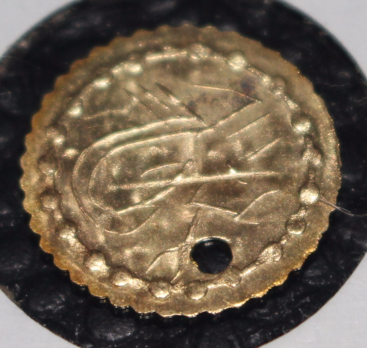 Unidentified-Islamic-/-Ottoman-/-Turkish-Gold-Coins