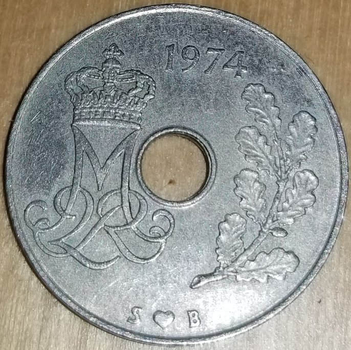 Around-The-World-With-Coins---A-Coin-Geography-Game