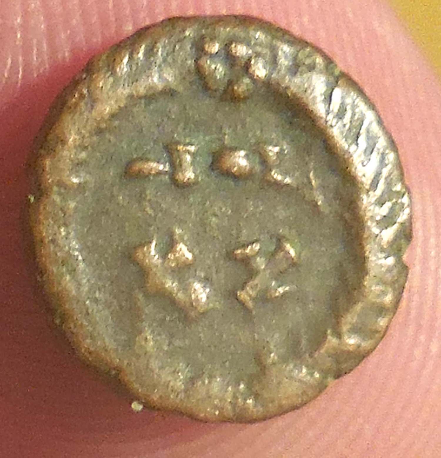 Roman-Wife-Or-Empress,-10mm,-0.98g,-But-I-Can't-Figure-This-One-Out: