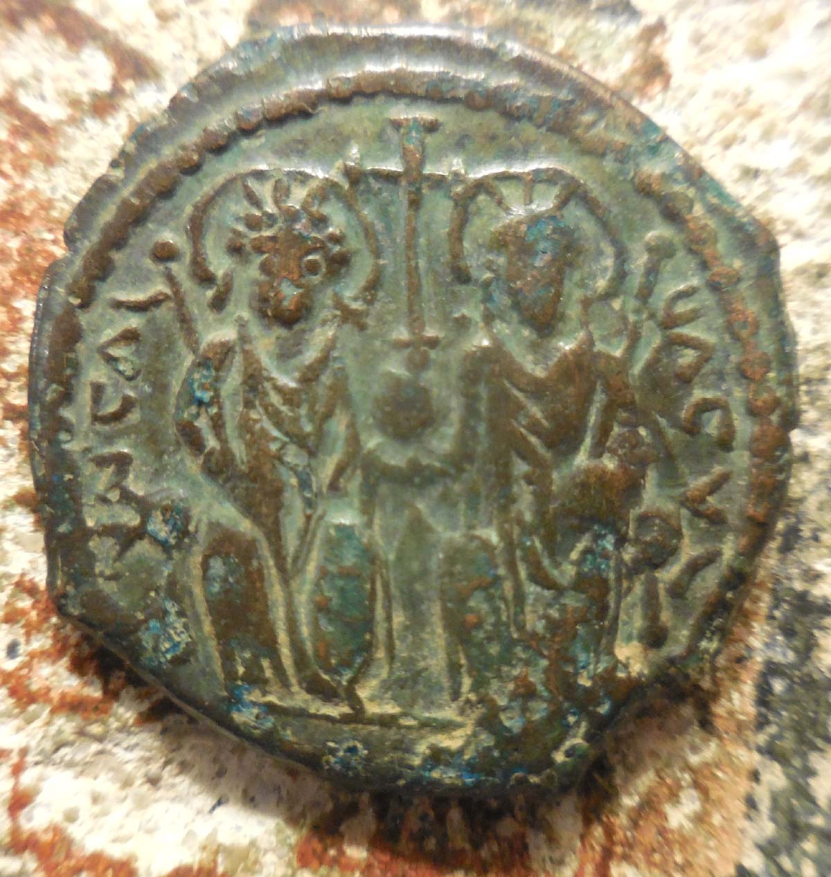 Beautiful-Example:--Justin-II---M-Follis.-565-578-Ad.-Theoupolis--Yr-12.