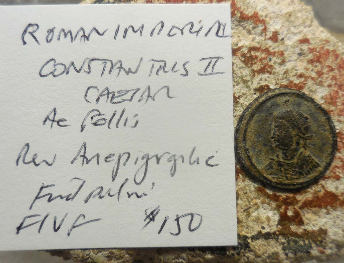 Very-Rare-Anepigraphic-Type:-Constantius-II.-As-Caesar,-�-Follis-Antioch