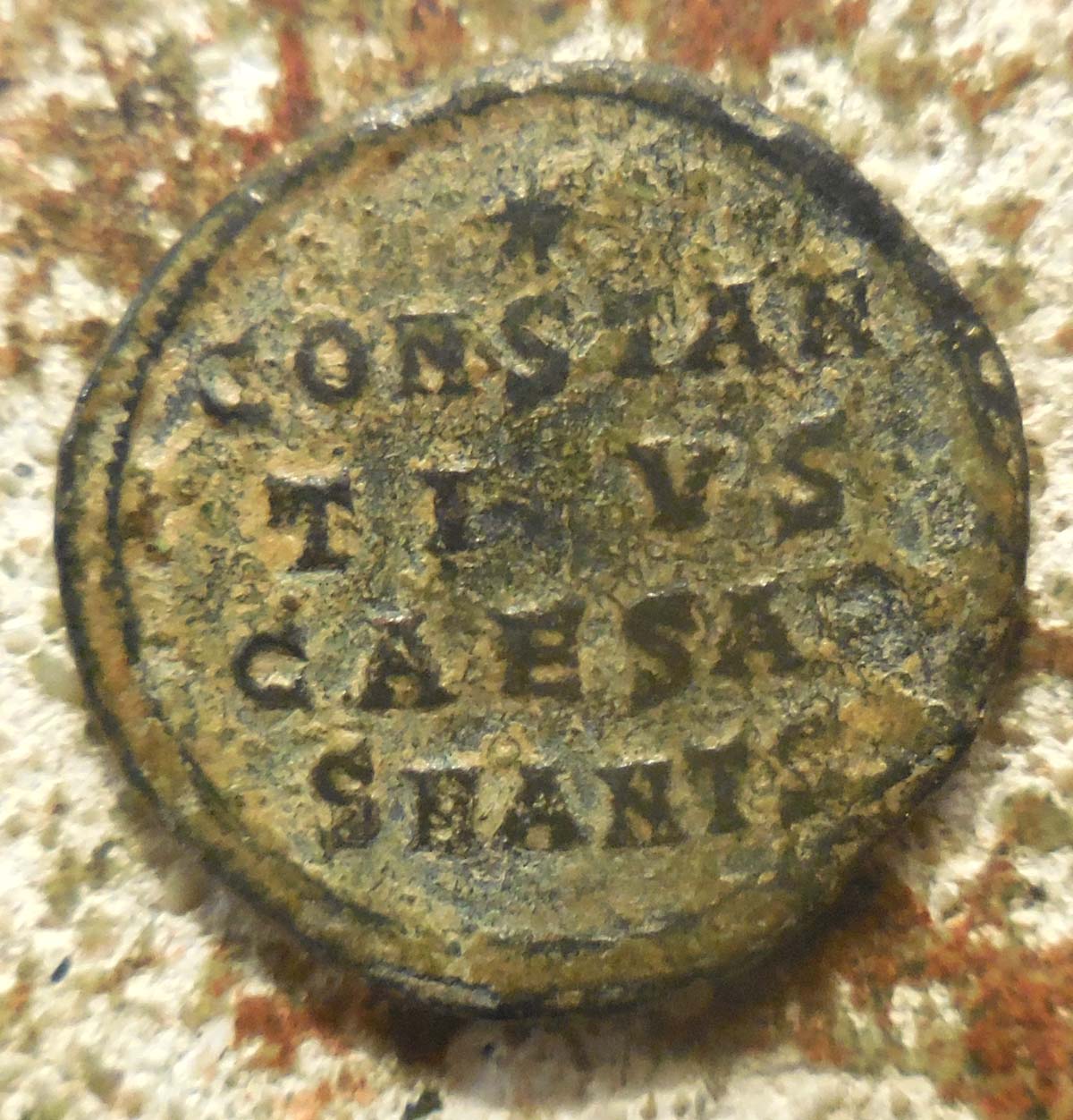 Very-Rare-Anepigraphic-Type:-Constantius-II.-As-Caesar,-�-Follis-Antioch