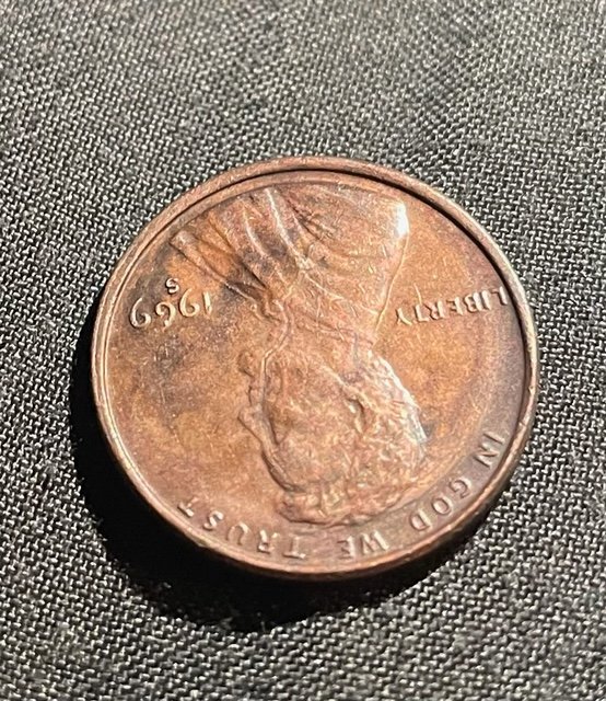 Need-Help-On-A-1969-S-Mint--Lincoln-Penny-Error