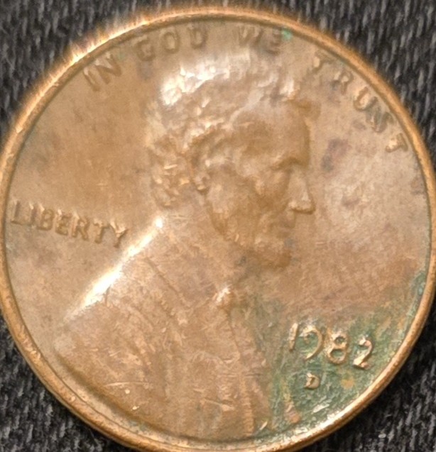 5-1982-Lincoln-Memorial-Pennies,--Help-A-Newbie-Out