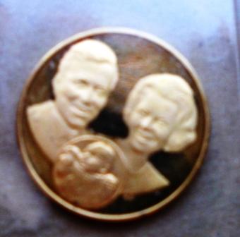 Help-Identifying-A-Dutch-Royal-Birth-Medal