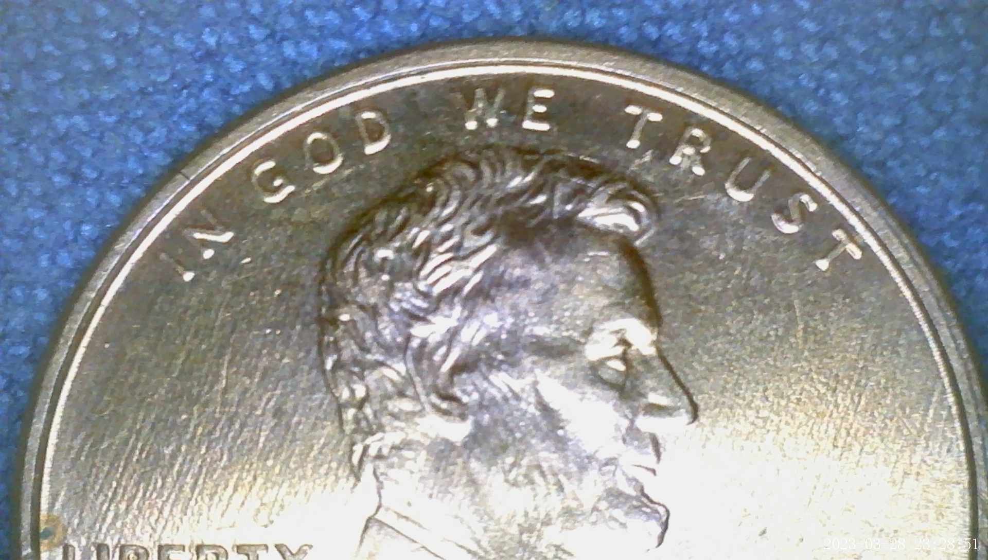 2000-D-Lincoln-Penny-/--Error.-Or-Not-?-Also-Is-This-Coin-Worth-Grading-?