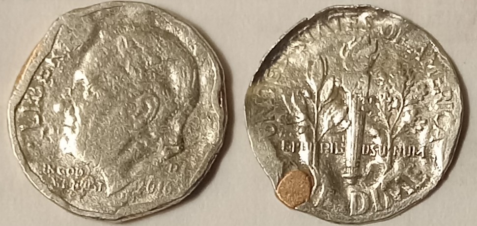 Totally-Damaged-2016-Dime---Yet-Very-Strange
