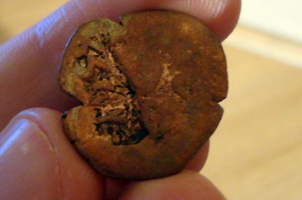 I.d-Hammered-Coins.-1-Europe/-1-?-Copper,-Found-London