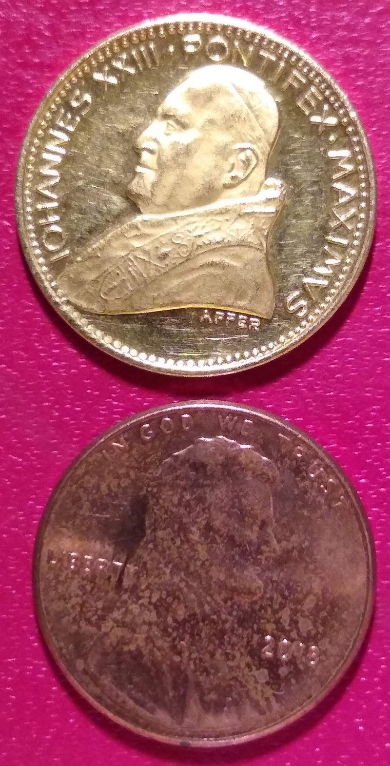 1962-Vatican-2-Gold-Token---Is-It-Legit?