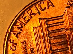Can-Anyone-Help-Me-Identify-If-This-Is-A-1982-Lmc-Zinc-Large-Date-DDR