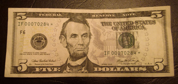 5-Dollar-Star-Note-Change-From-Burger-King