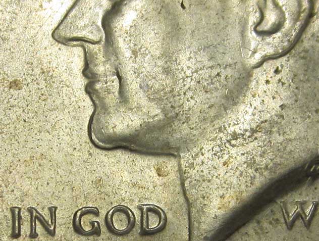 1972-D-Kennedy-Half,-Hot-Lips,-Double-Chin