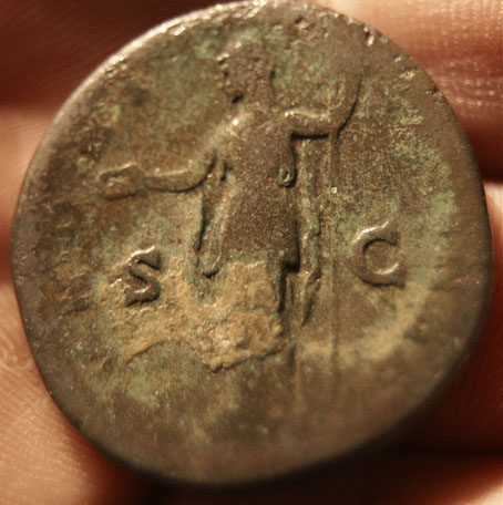 Women-On-Sesterctius