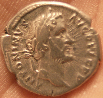 Antoninus-Pius---Libertas
