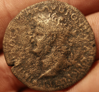 Nero-Bronze