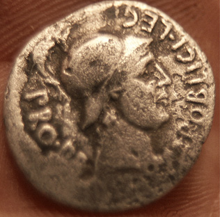 Cn-Pompei-Jr-Denarius
