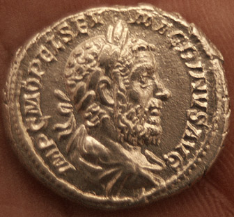 Macrinus-Denarius