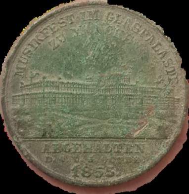 Medal-Tirolis-With-London-Artist