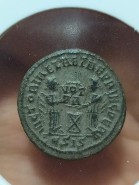 2-Roman-Coins-Of-Costantinvs