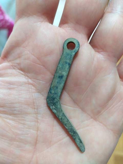 Some-Random-Objects-To-Ident.-Id:-Charm-Jewelry-And-Roman-Fibula?