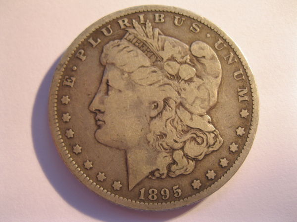 Morgan-Dollar-Pick-Up-In-UK-Inc-1895-O