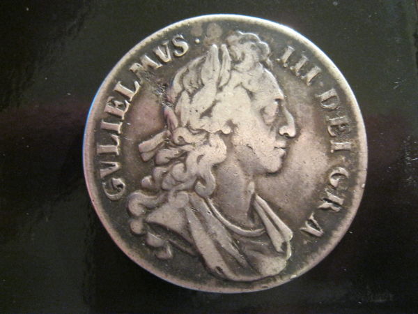 1695-William-III-Septimo-Crown