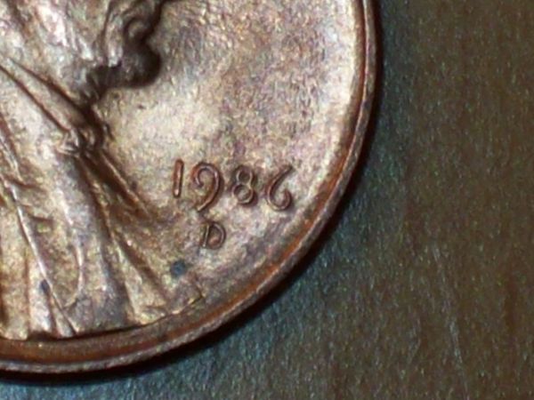 Is-This1986-D-Lincoln-Memorial-Penny-A-Double-Die-Error?
