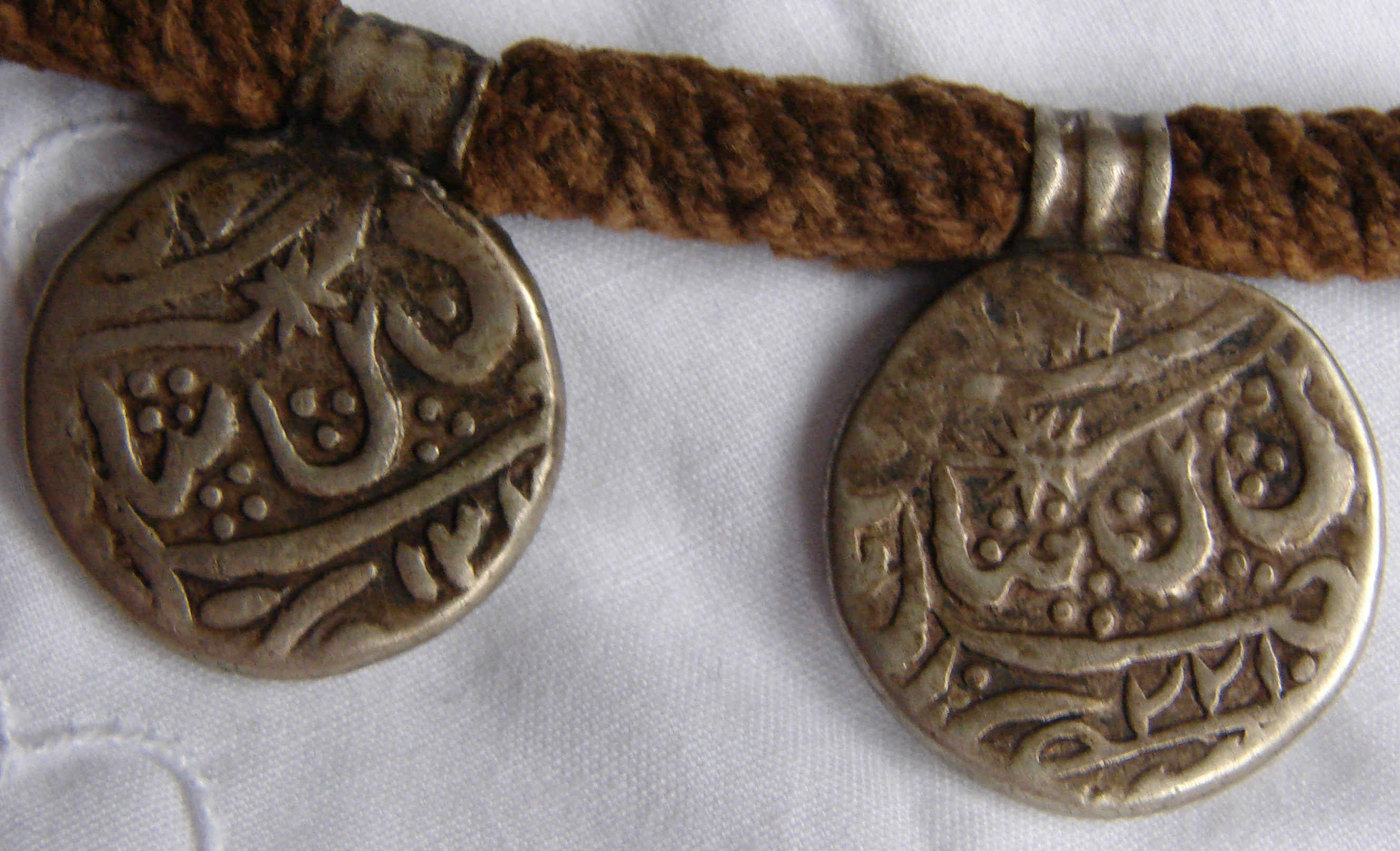 Help-Needed-With-Possible-Silver-Mughal-Coins